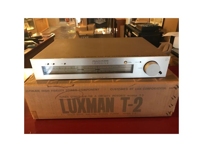 Luxman T-2