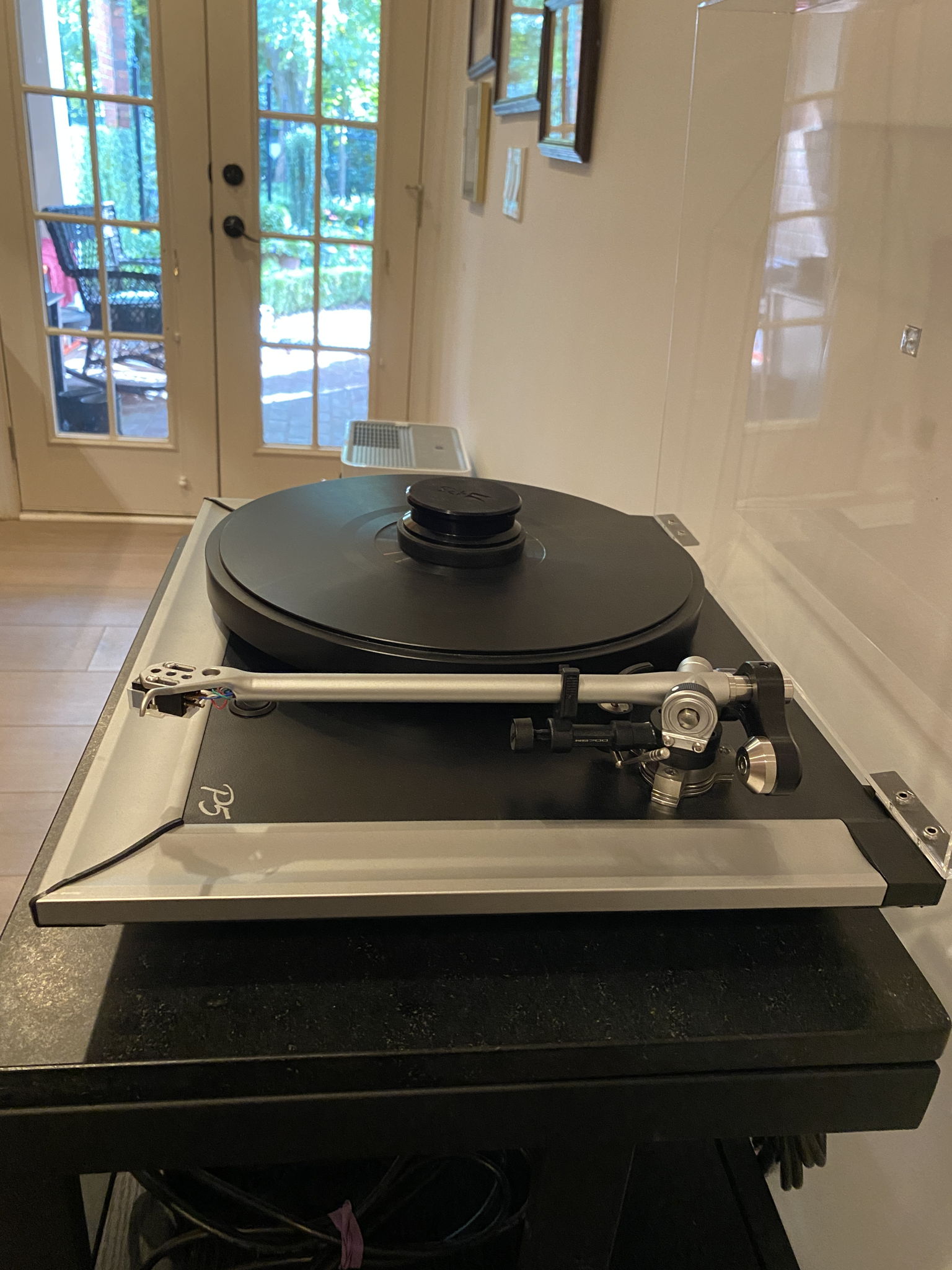 Rega P5 Turntable with Denon 103 MC Cartridge 5