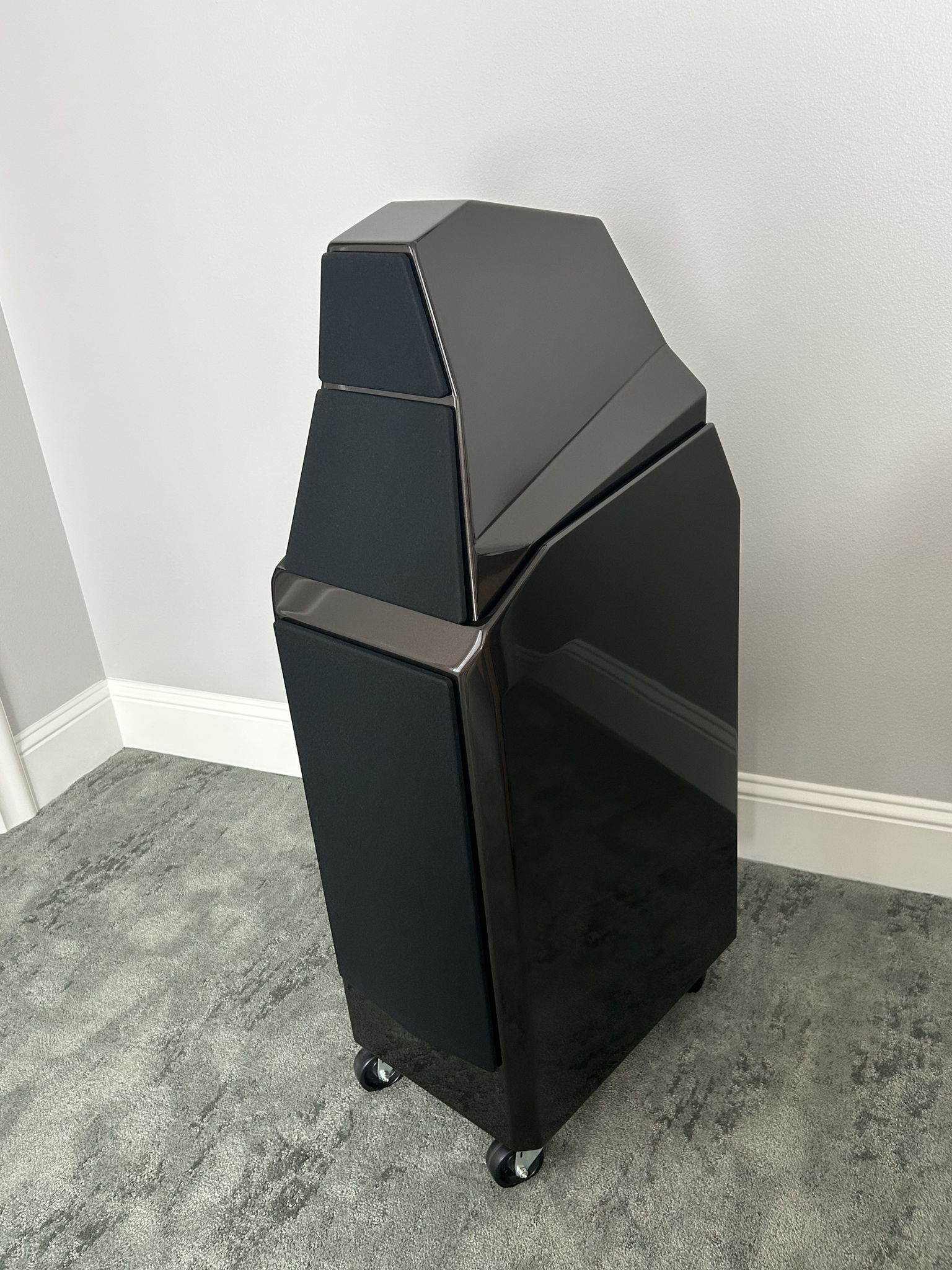 Wilson Audio Sasha 2 - Stunning!