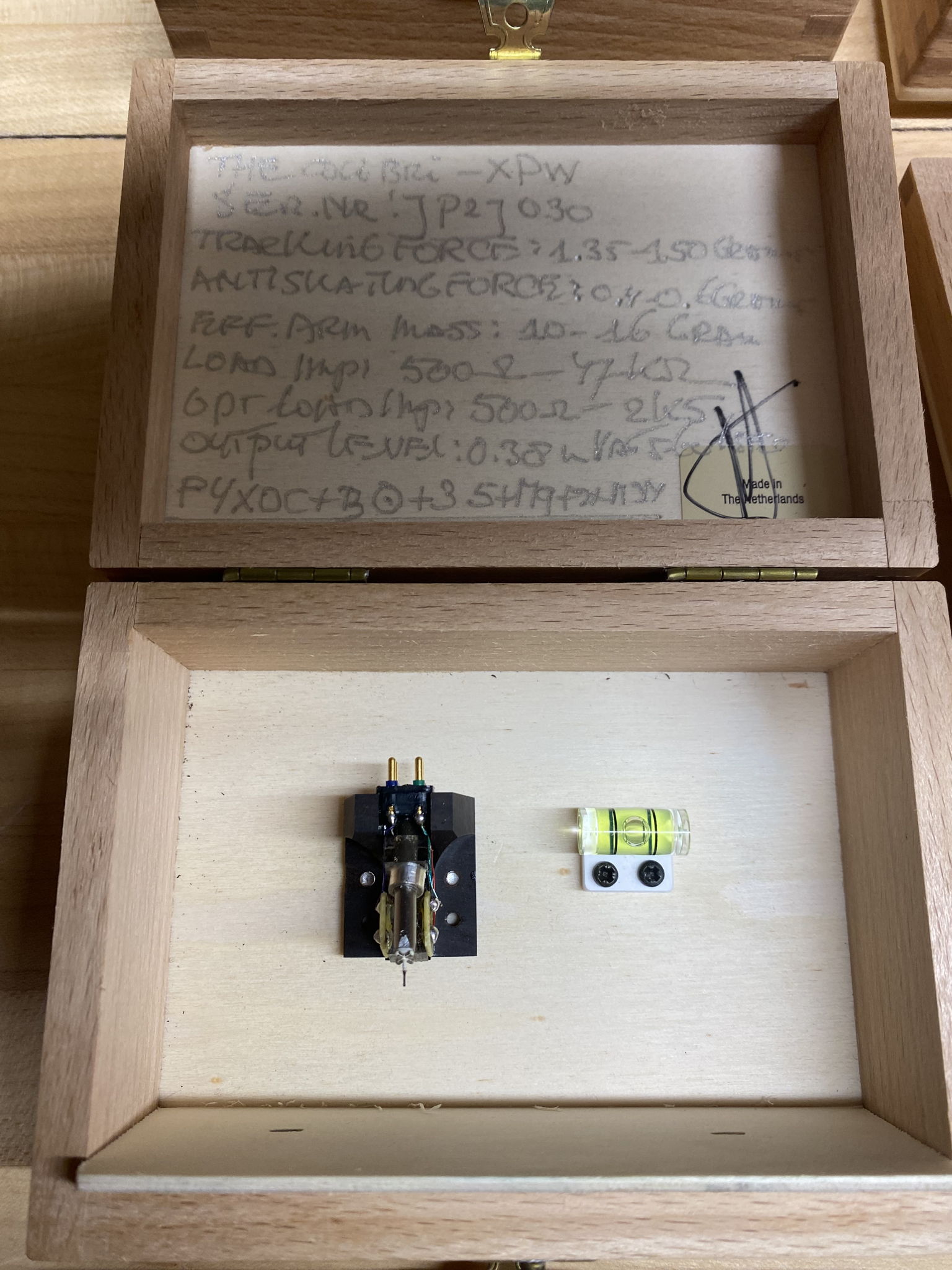 van den Hul Colibri Cartridge Blowout! 7