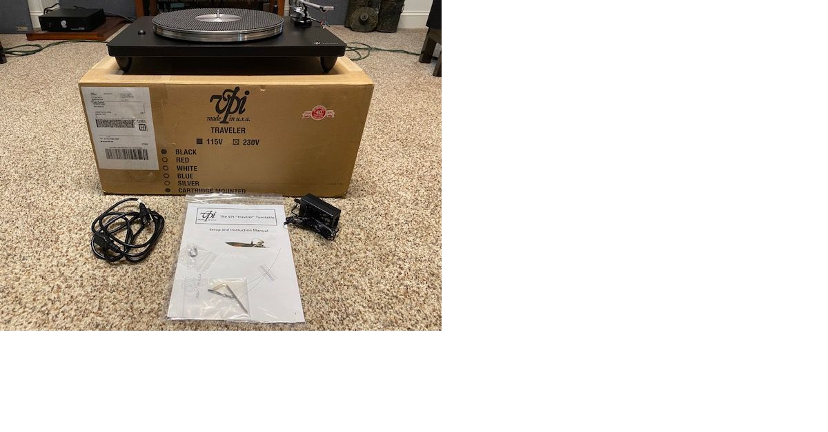 VPI Industries Traveler V2 Nice turntable! For Sale Audiogon