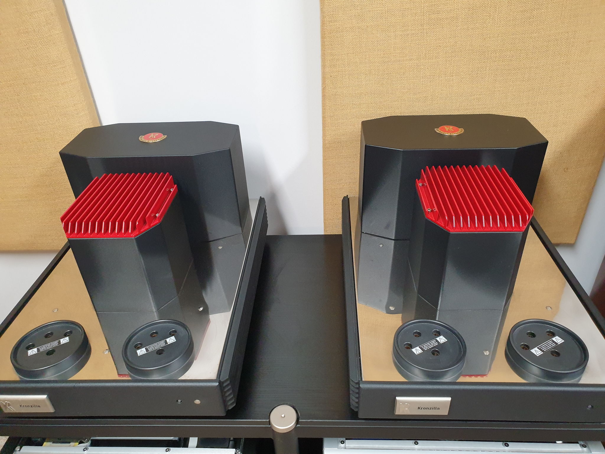 KR Audio Kronzilla DM 3