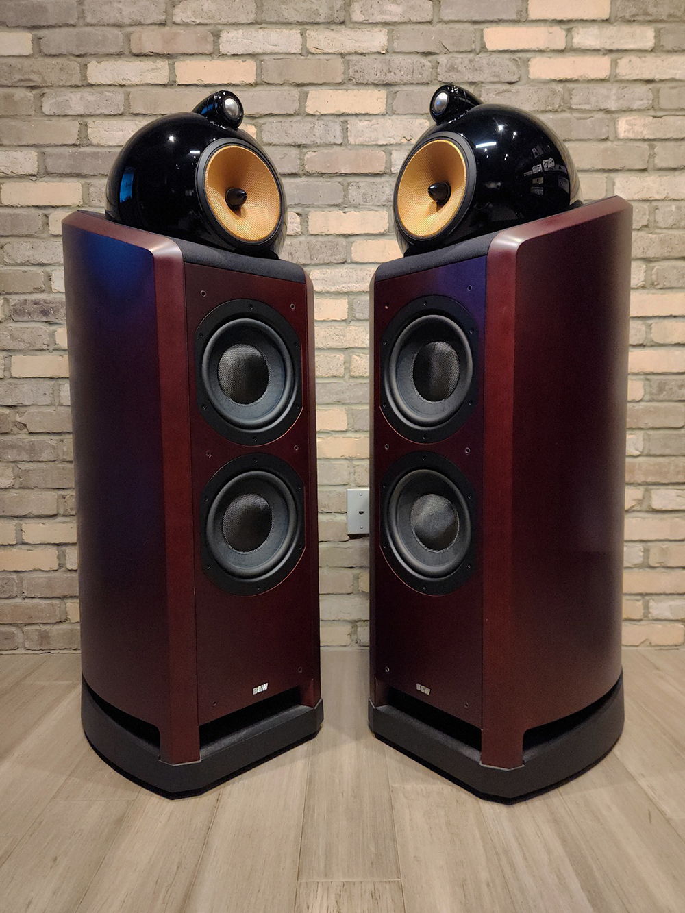 B&W (Bowers & Wilkins) Nautilus 802  - Dark Red Cherry,...