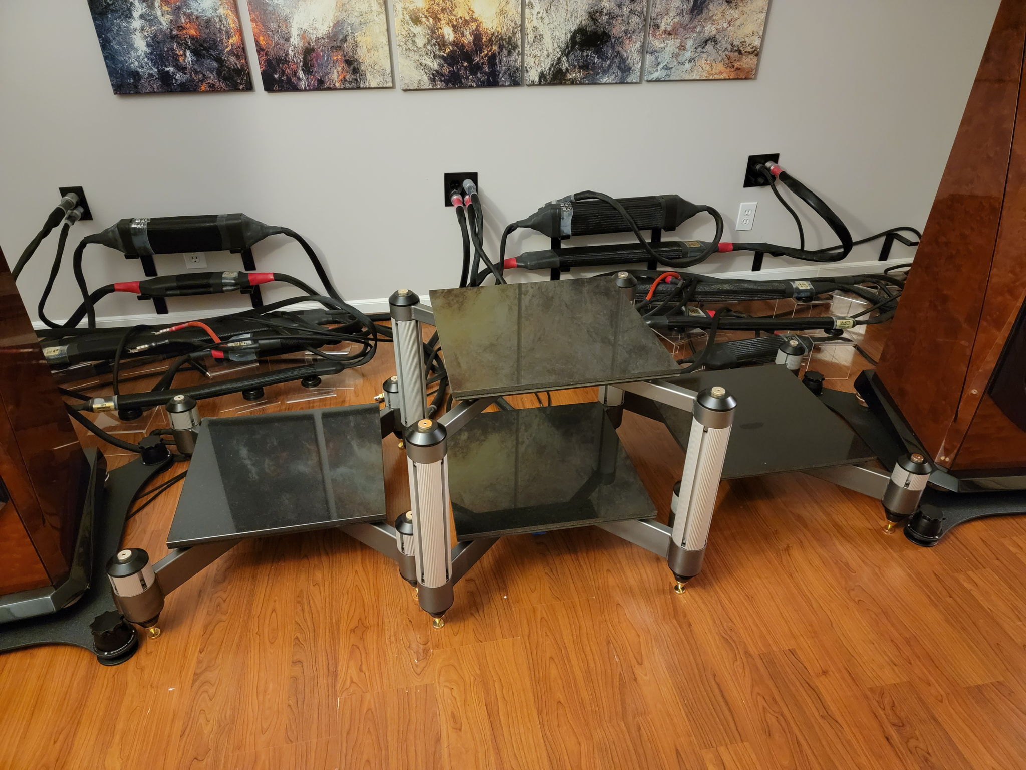 Adona Zero GX2 and GX1 Component Racks (view1)