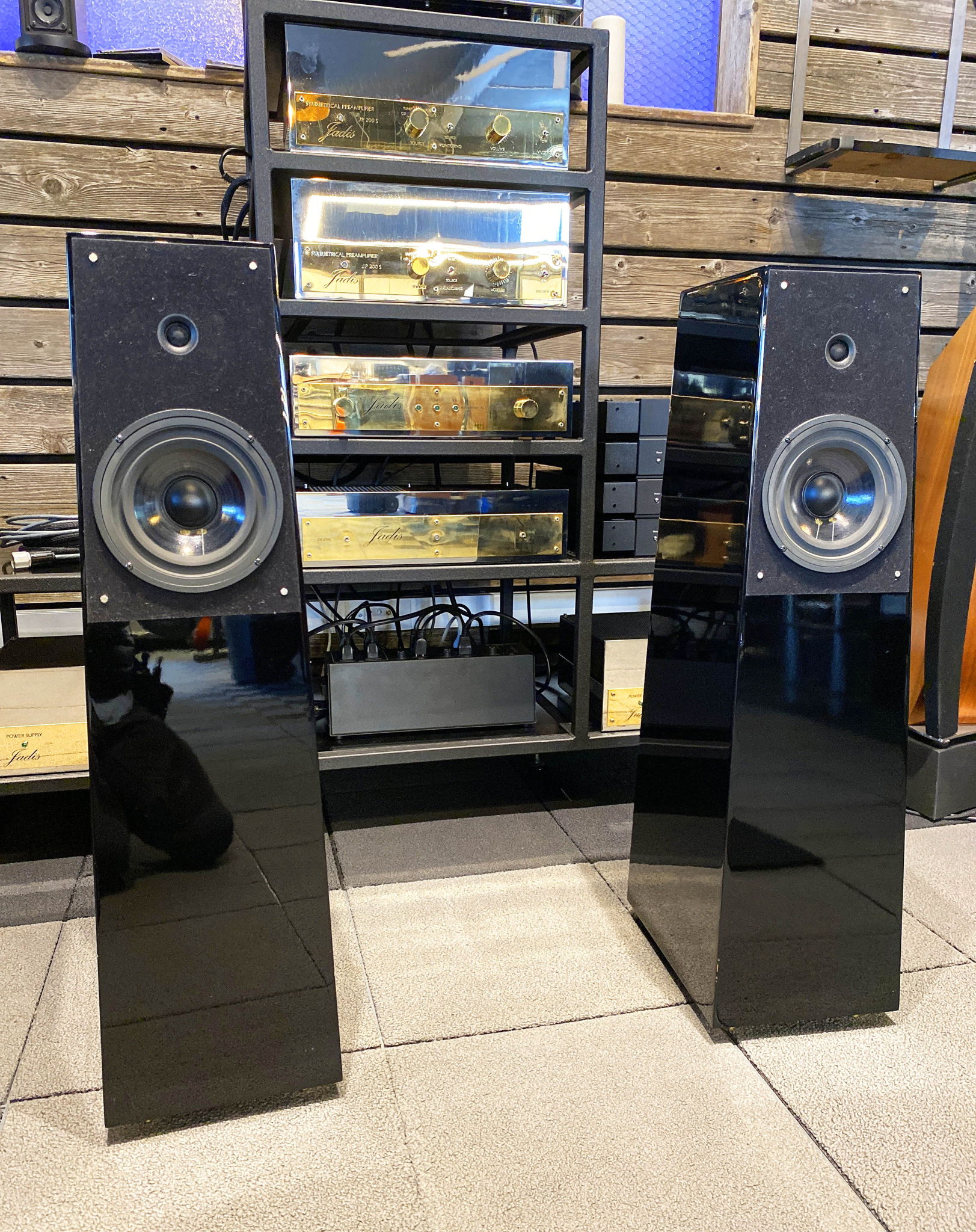 verity speakers for sale