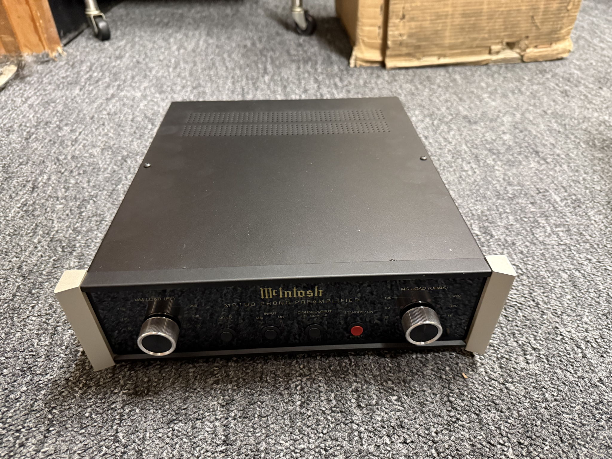 McIntosh MP100 4