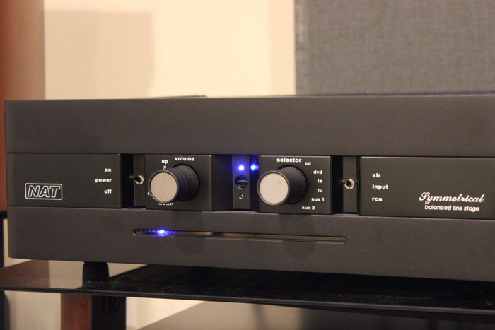 NAT Symmetrical Fully Balanced Tupe Preamplifier "Excel...