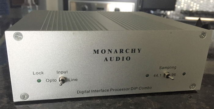 Monarchy Audio Digital Interface Processor (DIP Combo)