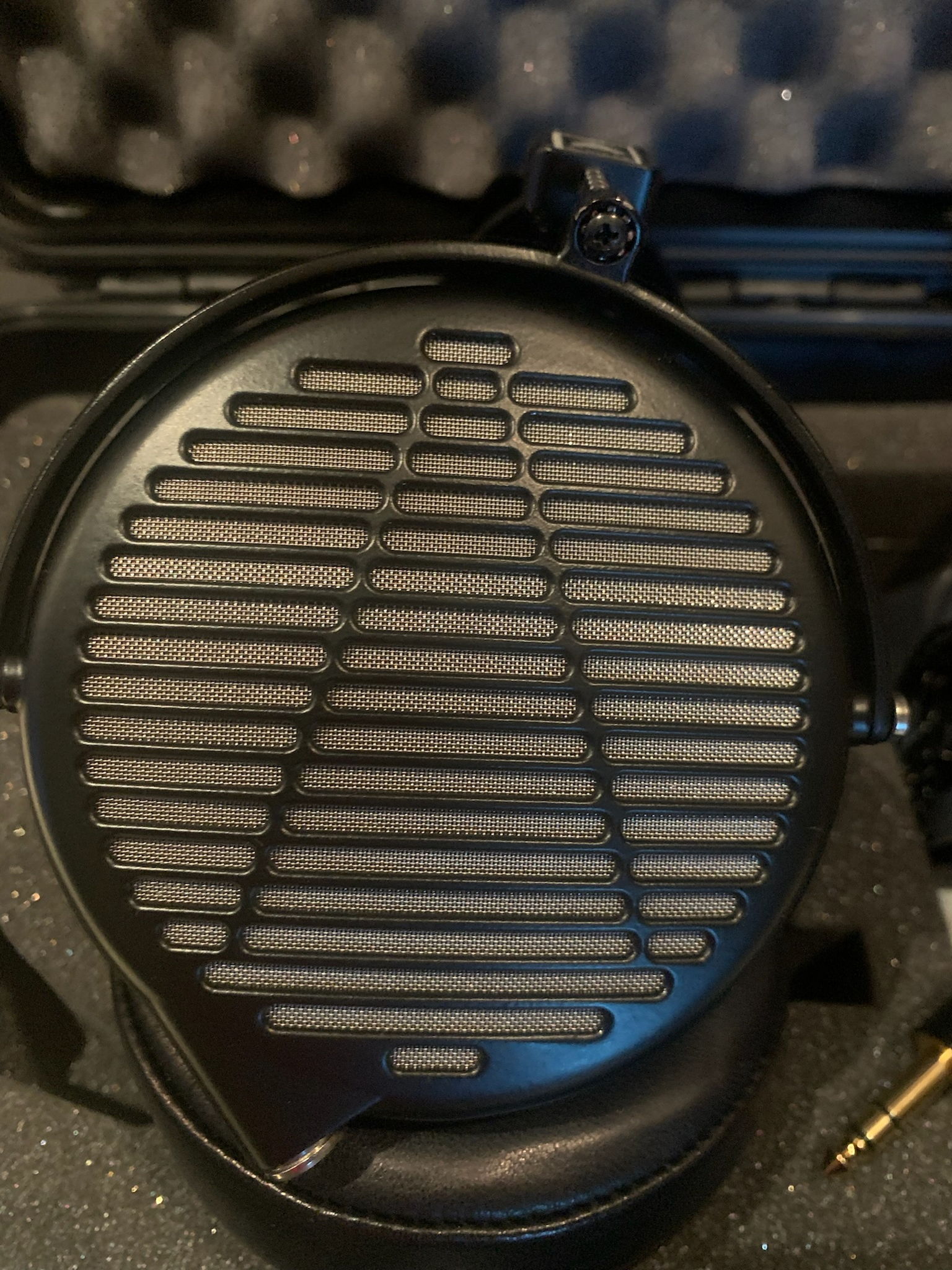 AUDEZE LCD-MX4 HEADPHONES! 2