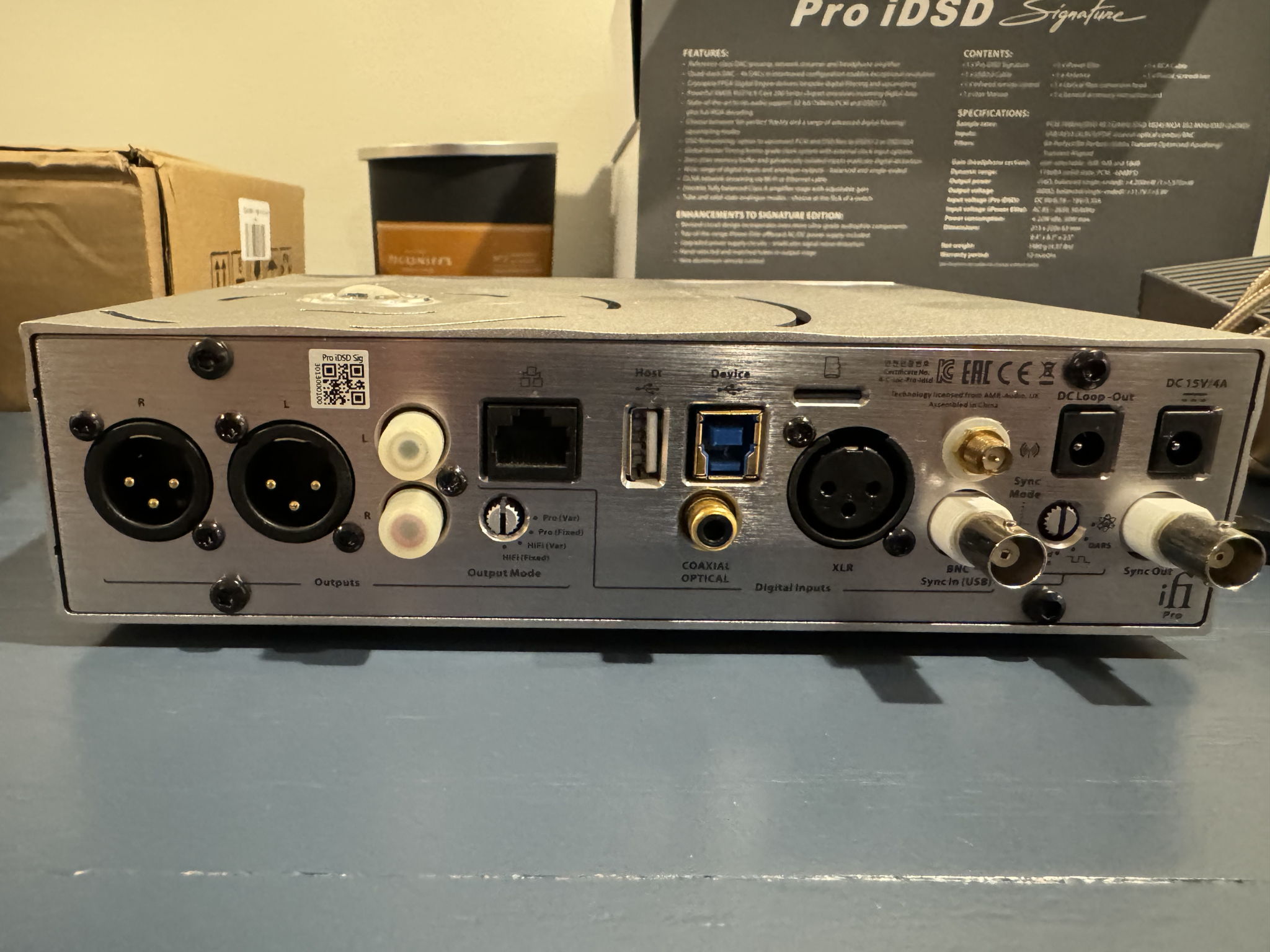 iFi Audio Pro iDSD Signature DAC 2