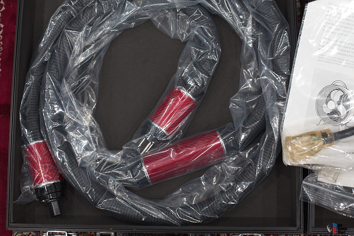 Shunyata  Omega QR-s 15 amp, 2.5m power cords 7