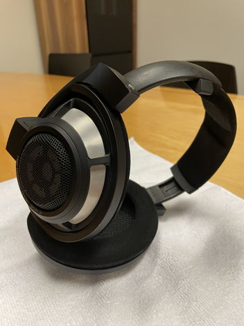 Sennheiser HD800S Over Ear headphones
