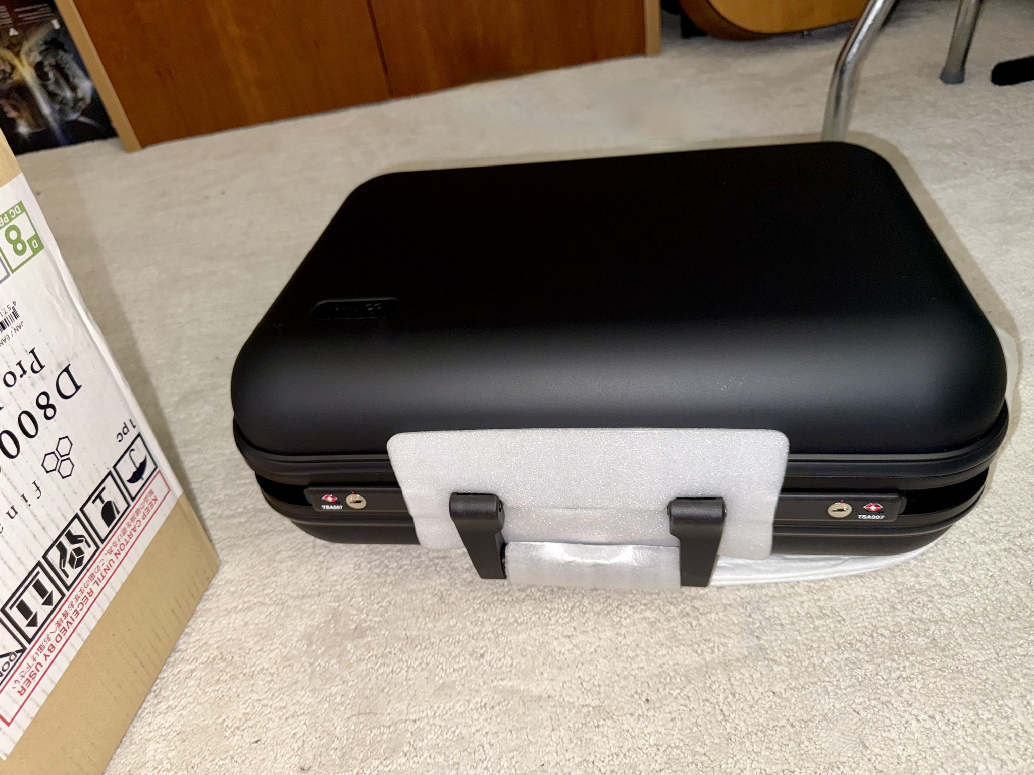 Final D8000 DC Pro NEW IN BOX, great savings on a brand... 7