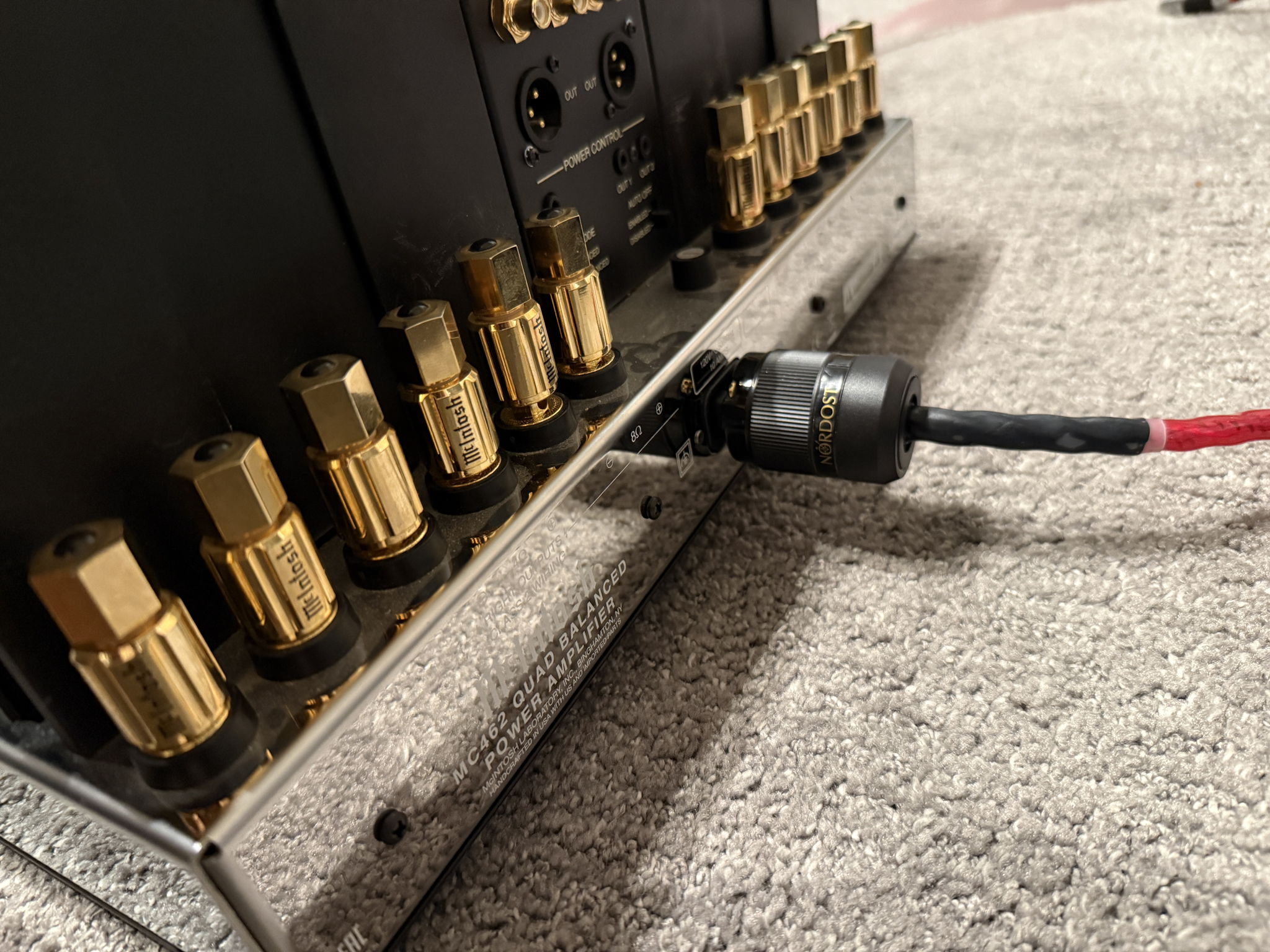 McIntosh MC462 Stereo Amplifier 4