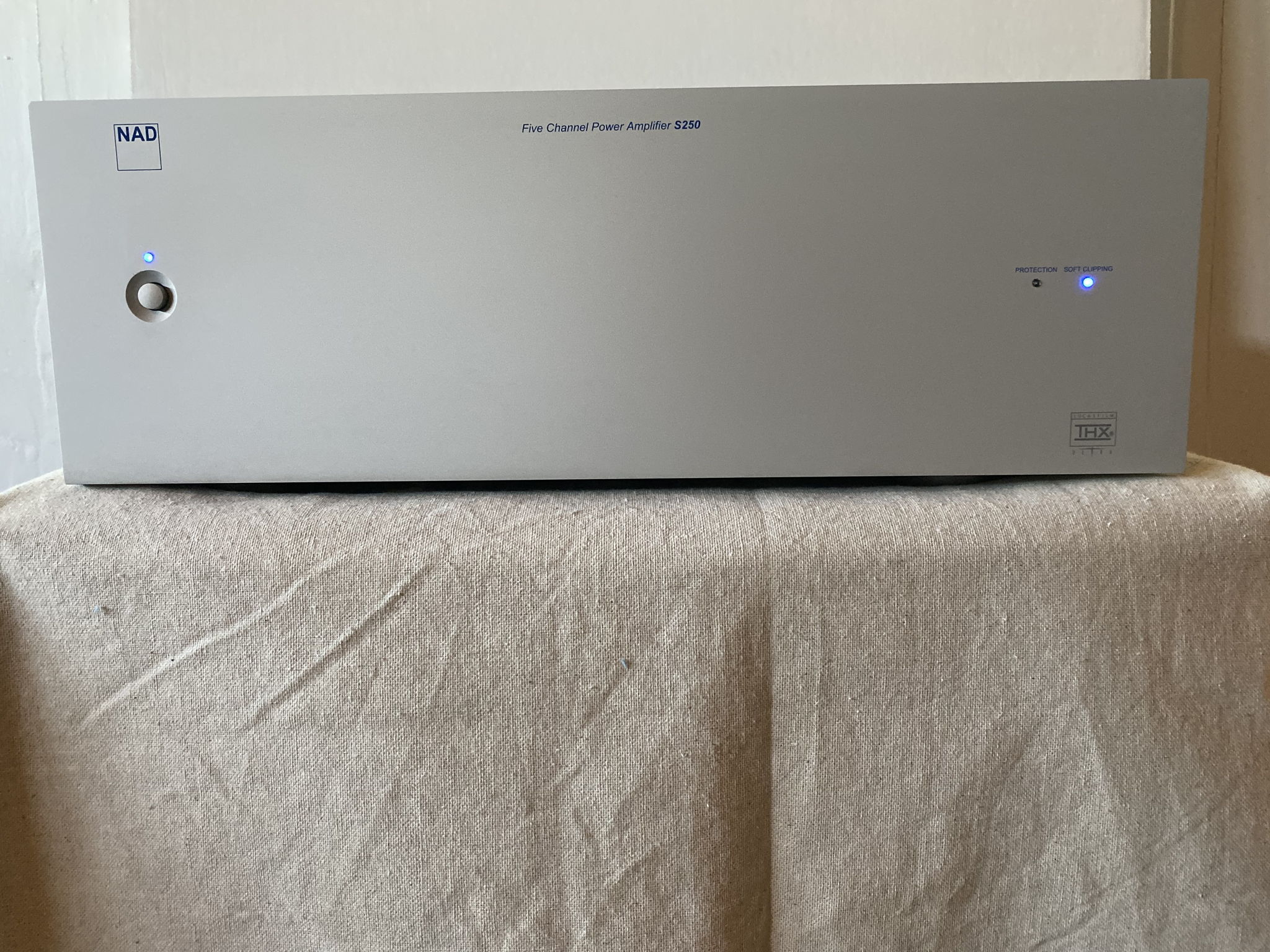 NAD Silver Series S170 Preamp and S250 Power Amplifier 7