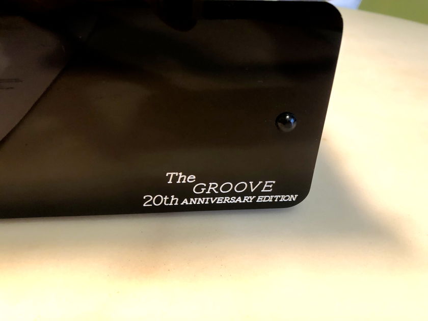 Tom Evans  Groove 20th Anniversary Edition w/ adjustable loading