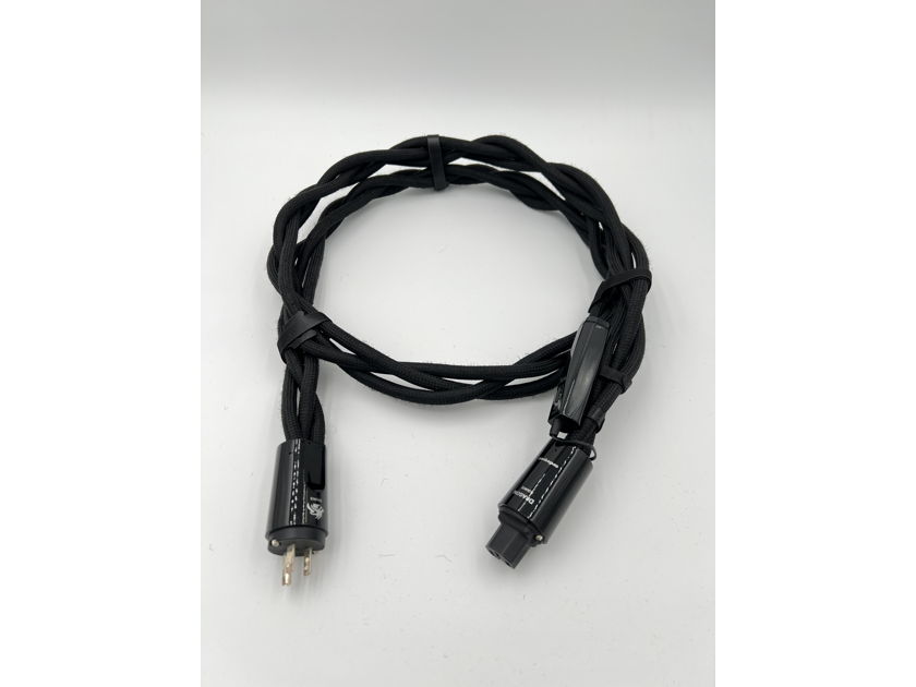 AudioQuest Dragon 15amp Source cables C13, 2m - Braided