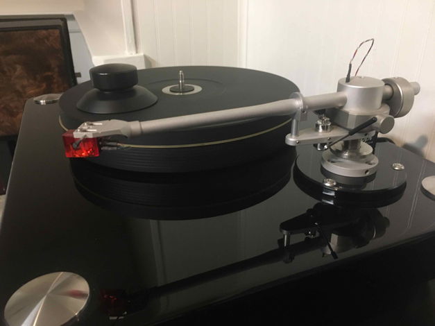 VPI Industries Aries 2 Black Night Edition!  Extremely ...