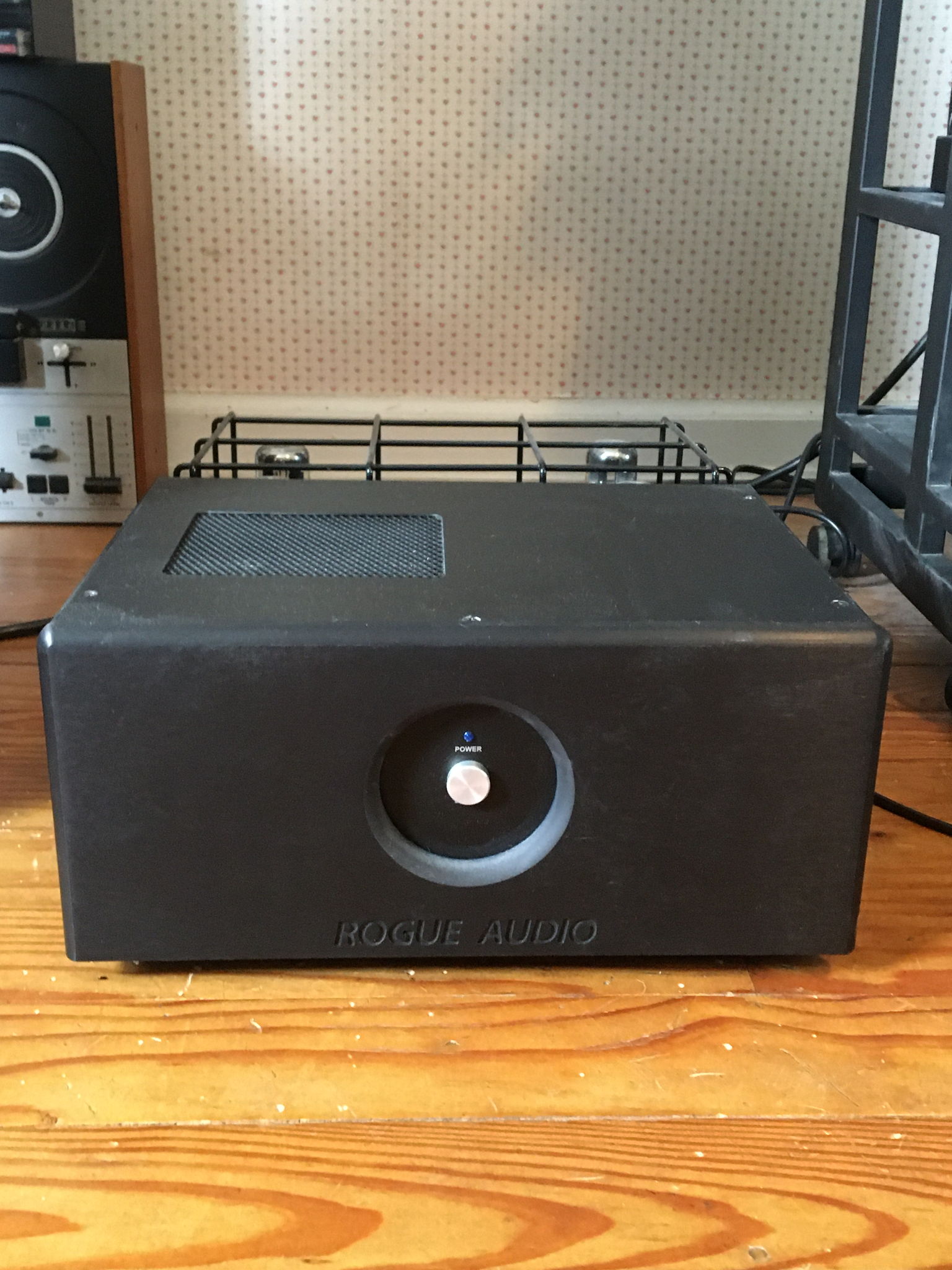 Rogue Audio Model M-150/M-180