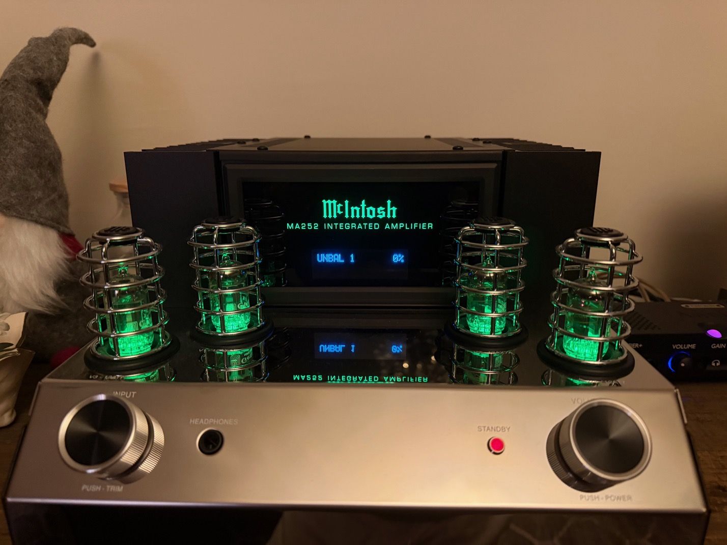 McIntosh MA252 7