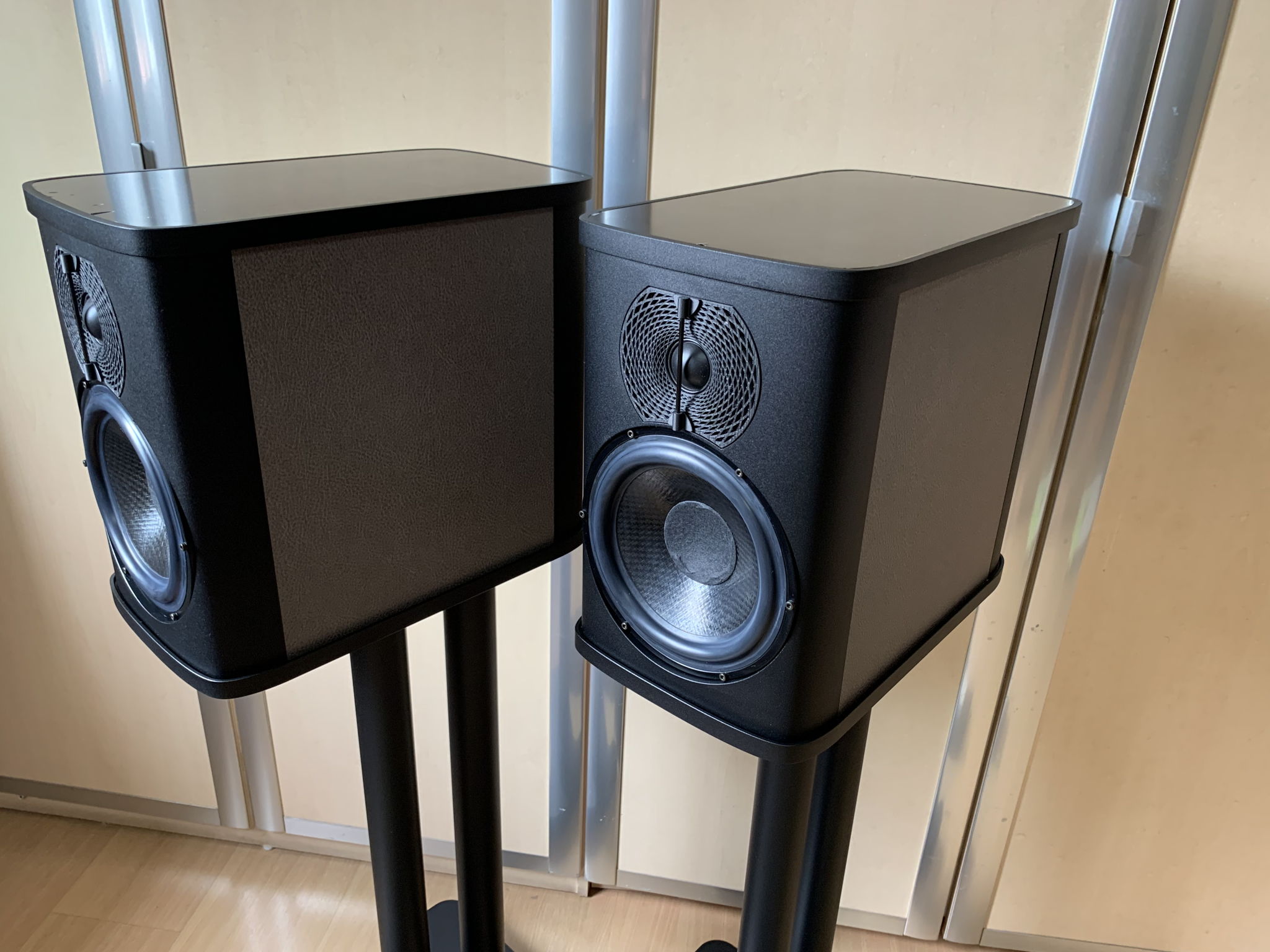 Wilson Benesch  P1.0 Precision 2-Way Stand Mount Loudsp... 3