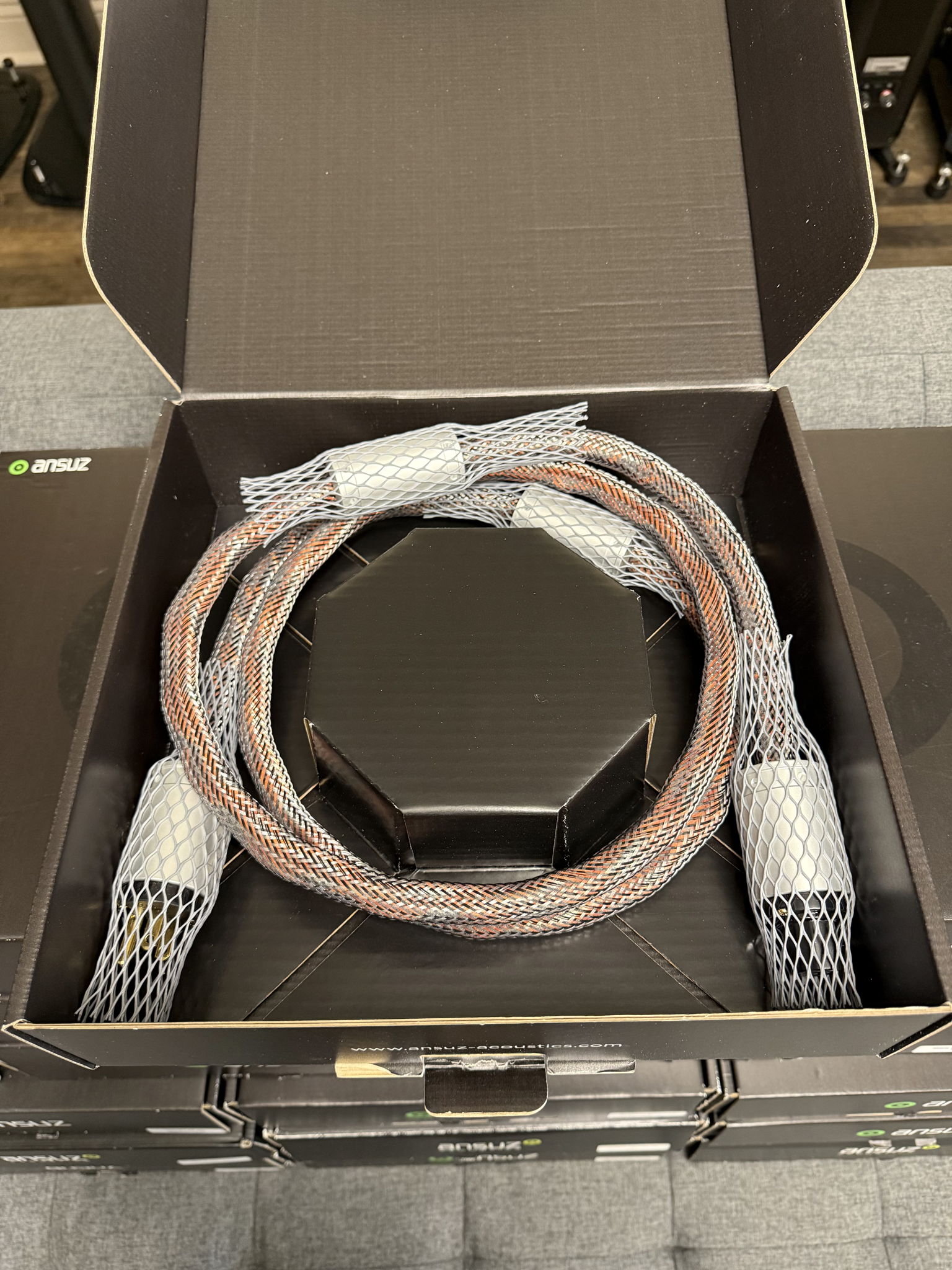 Ansuz - Gen. 2 Mainz, Digitalz, Speakz, & Signalz - Min... 7