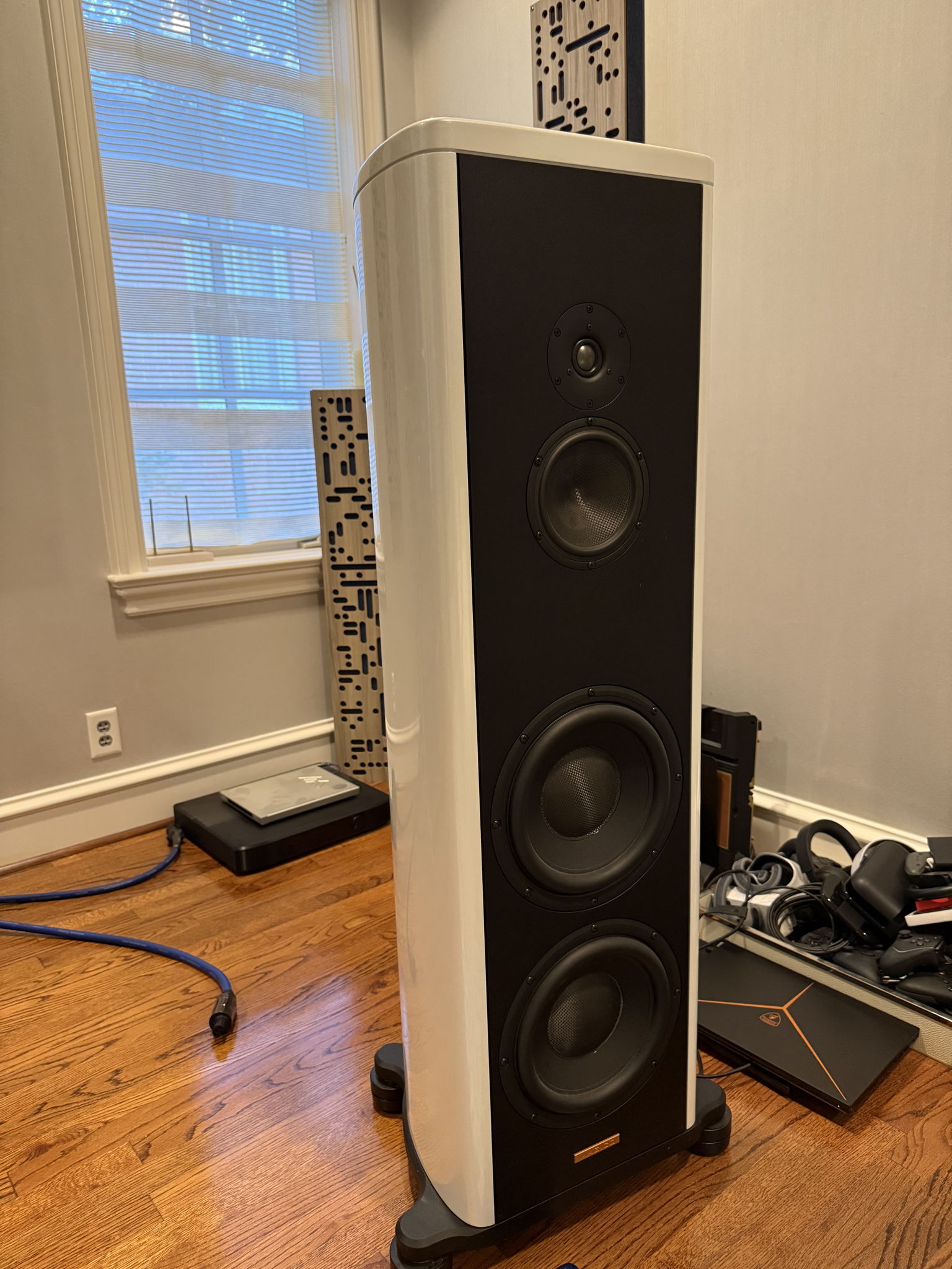 Magico S5 MKII white 6
