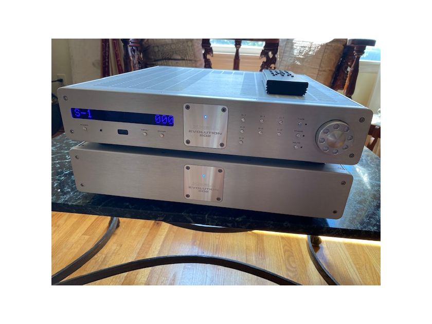 Krell Evolution 202 Two Chassis Reference Preamp