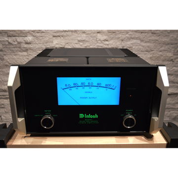McIntosh MC601 - 600 Watt Monoblock Power Amplifier