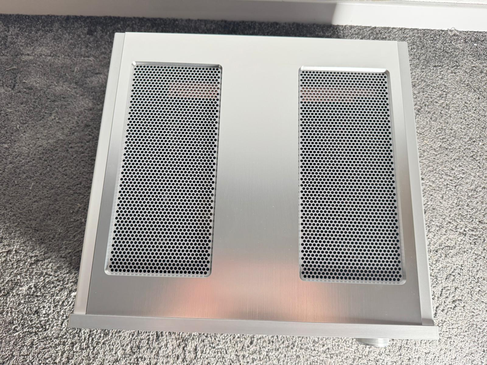 Luxman L-595 A LIMITED Integrated Amplifier 7