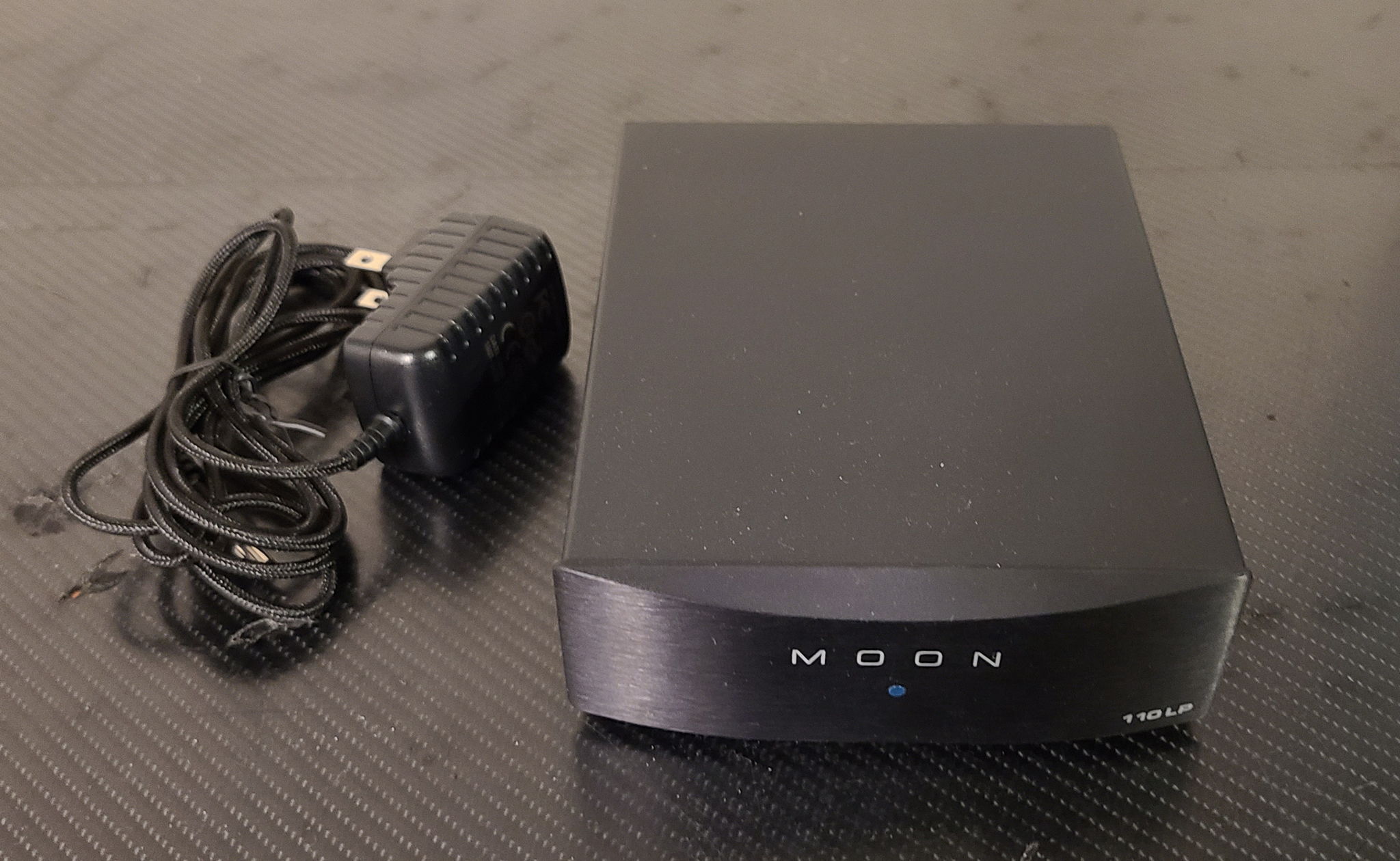 Simaudio Moon 110LP v2 Phono Amplifier MM & MC 2