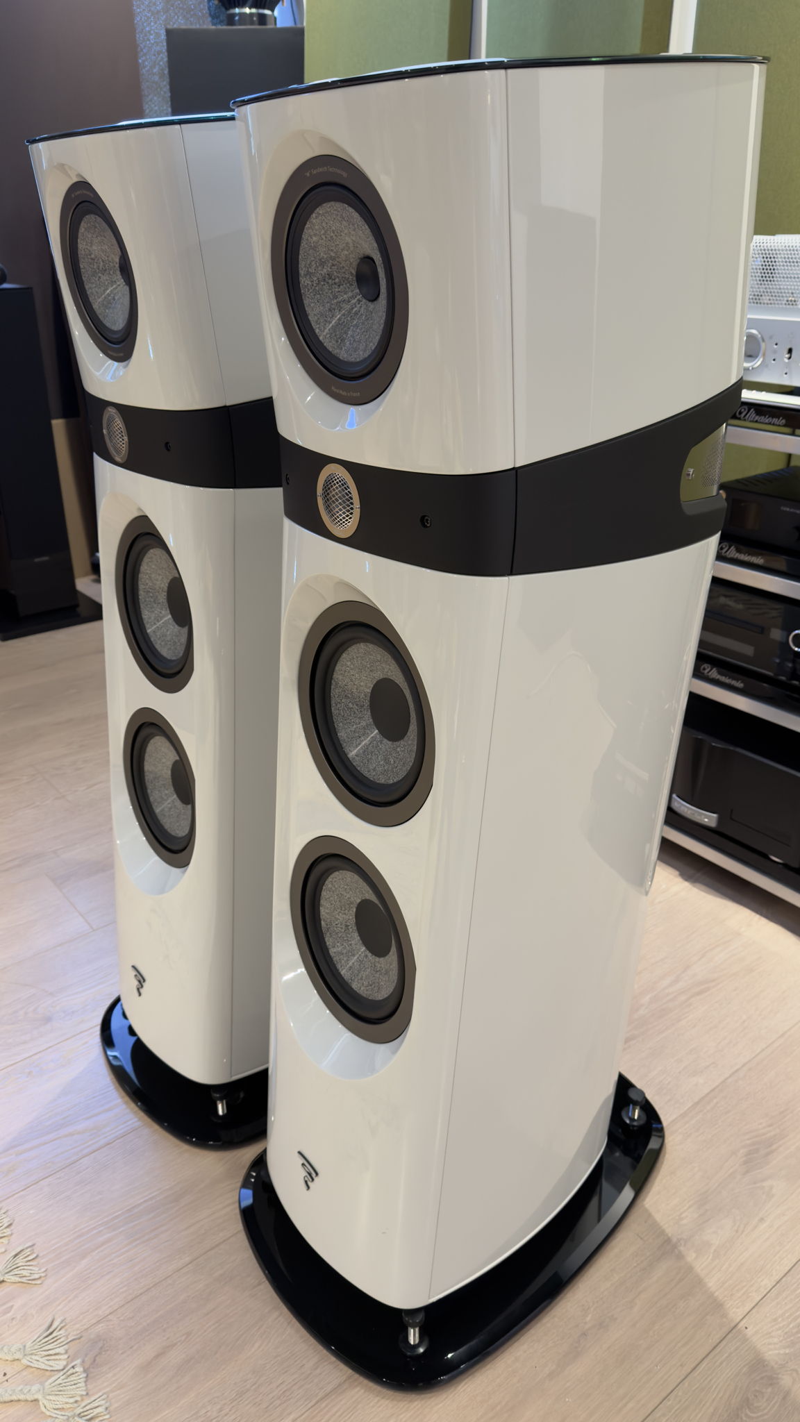 Focal Sopra N3 Full Range Speakers in Gloss White with ... 4
