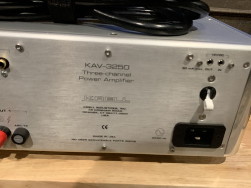 Krell KAV-3250 Silver Excellent Condition Factory Packaging
