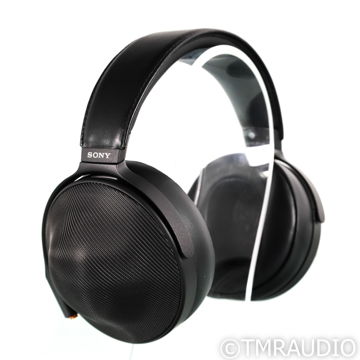 Sony MDR-Z1R Closed Back Headphones; w/ Kimber Kable  (...