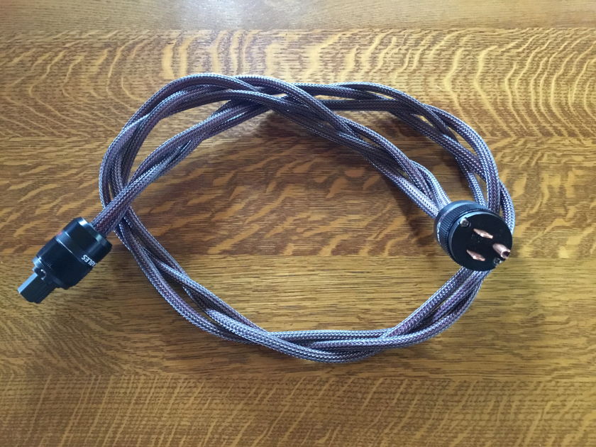 ANTICABLES Level Three Power Cable | 5 Foot
