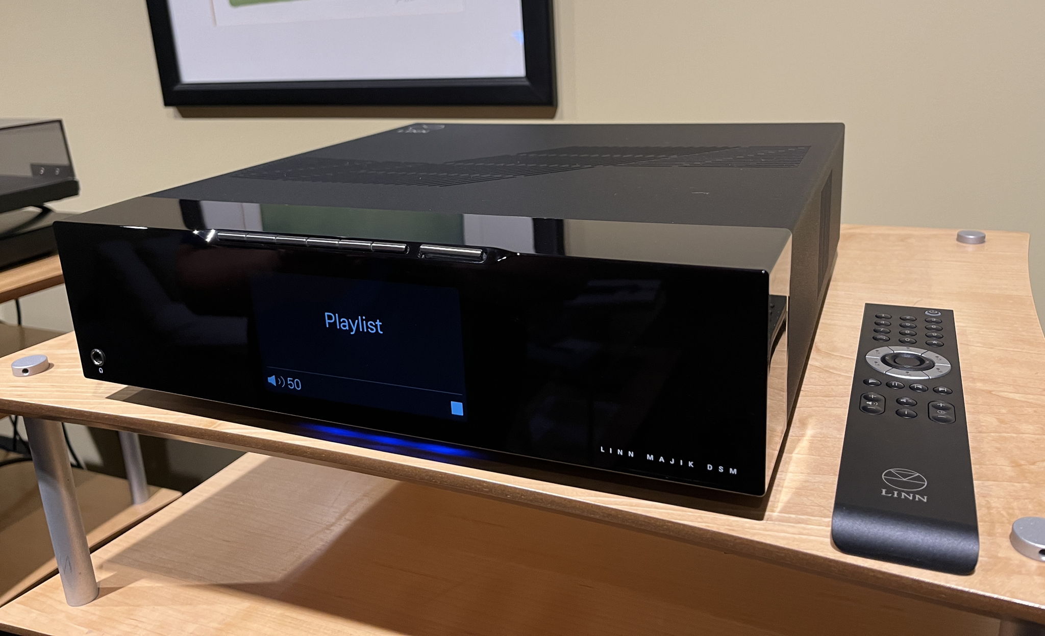 Linn Majik DSM 4 Integrated amp/Streamer in black