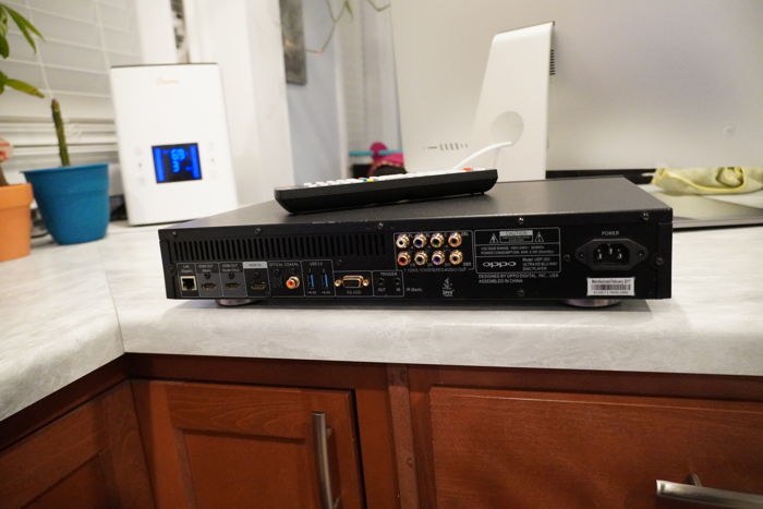 OPPO UDP-203 | Upgraded Power Supply | Ultra HD | Dolby...