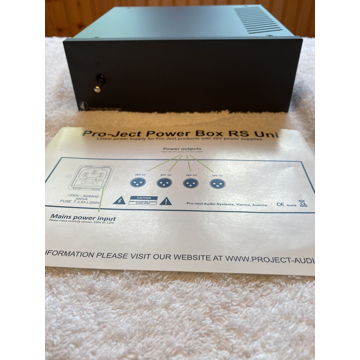 Pro-Ject Power Box RS Uni 4-Way Linear Power Supply (20V)