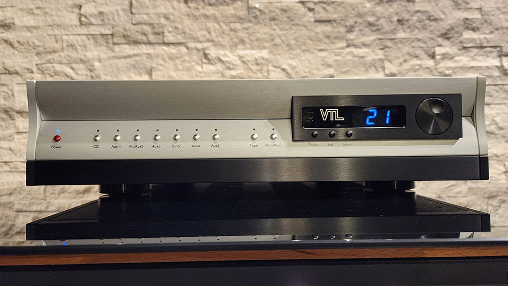 VTL TL5.5 Series II Signature Tube Preamplifier - Fully...