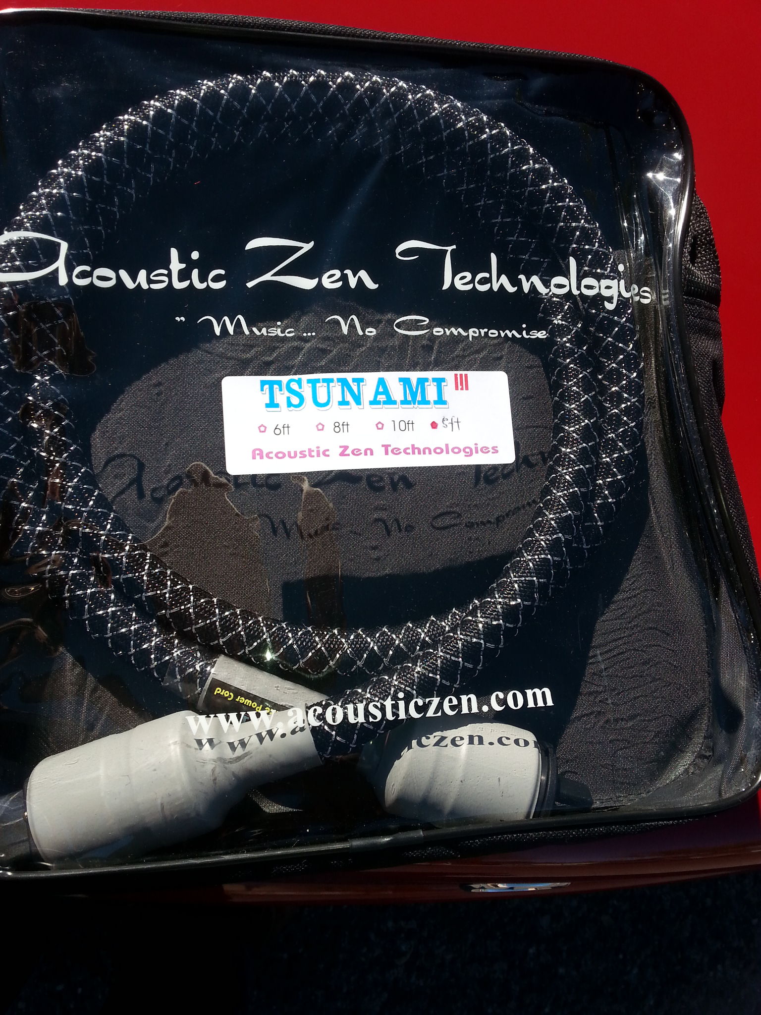 Acoustic Zen Tsunami III power cable demo with warranty... 6