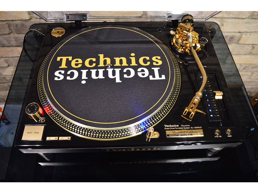 Technics SL-1200GLD - Limited Edition (#0193), 24K Gold Plated Turntable