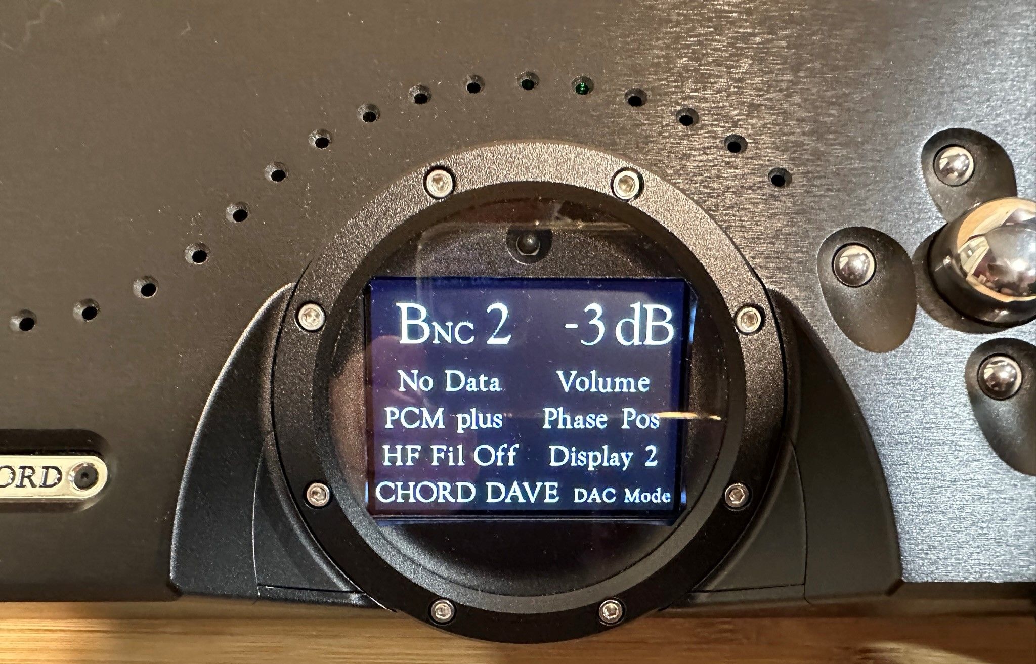 Chord Electronics DAVE DAC in black with Ensemble Stand... 13