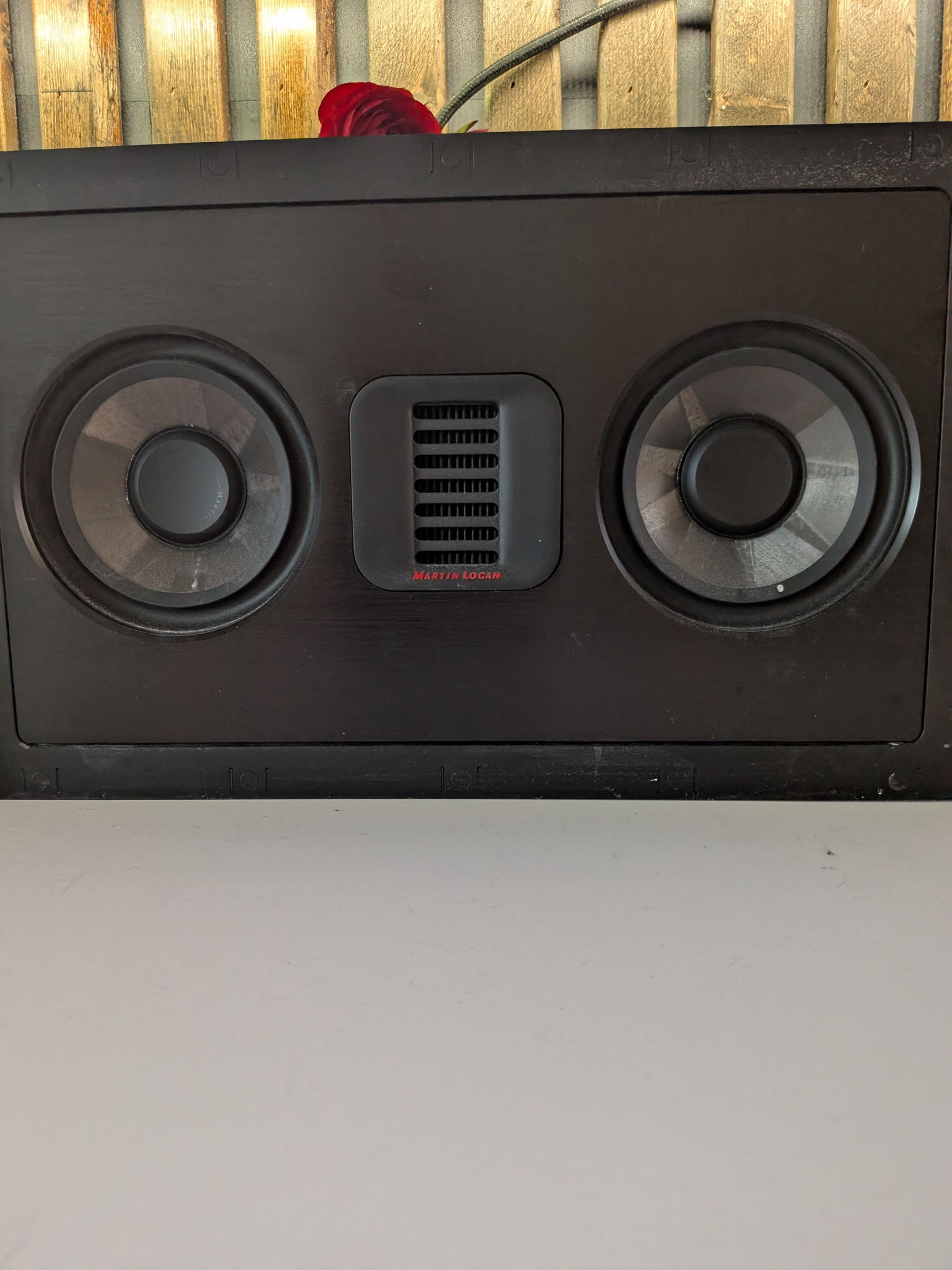 Martin Logan Masterpiece CI Tribute 5XW (2x) and Icon 3XW 8