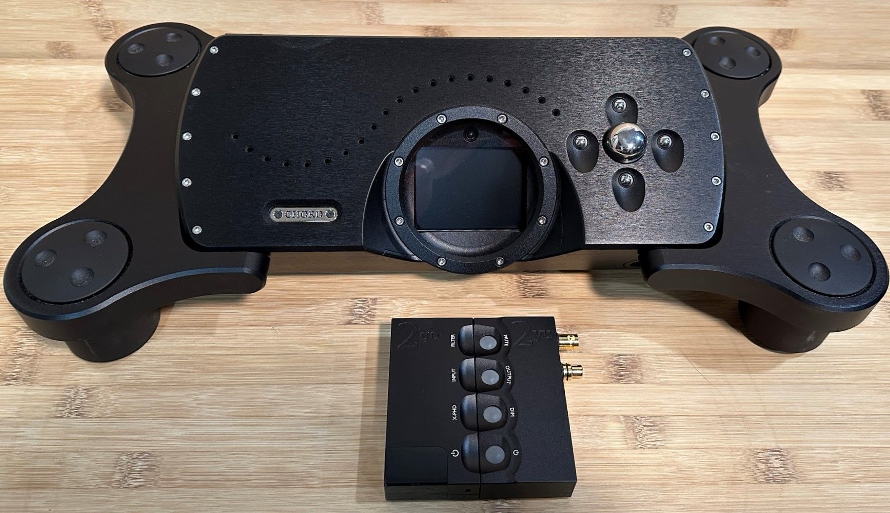 Chord Electronics DAVE DAC in black with Ensemble Stand... 4