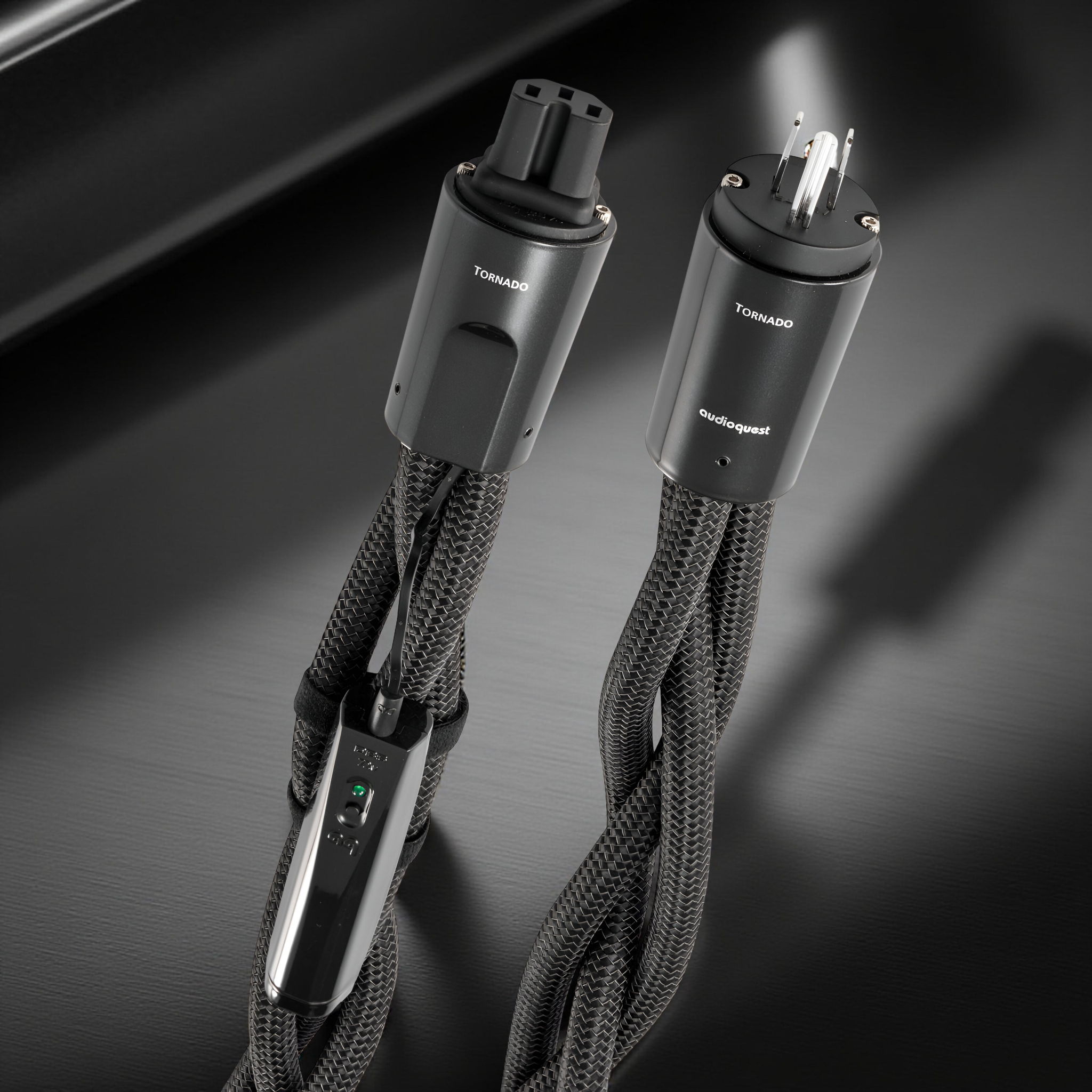 AudioQuest Tornado Source 5