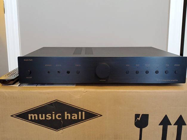 Music Hall A15.3 Integrated Amp