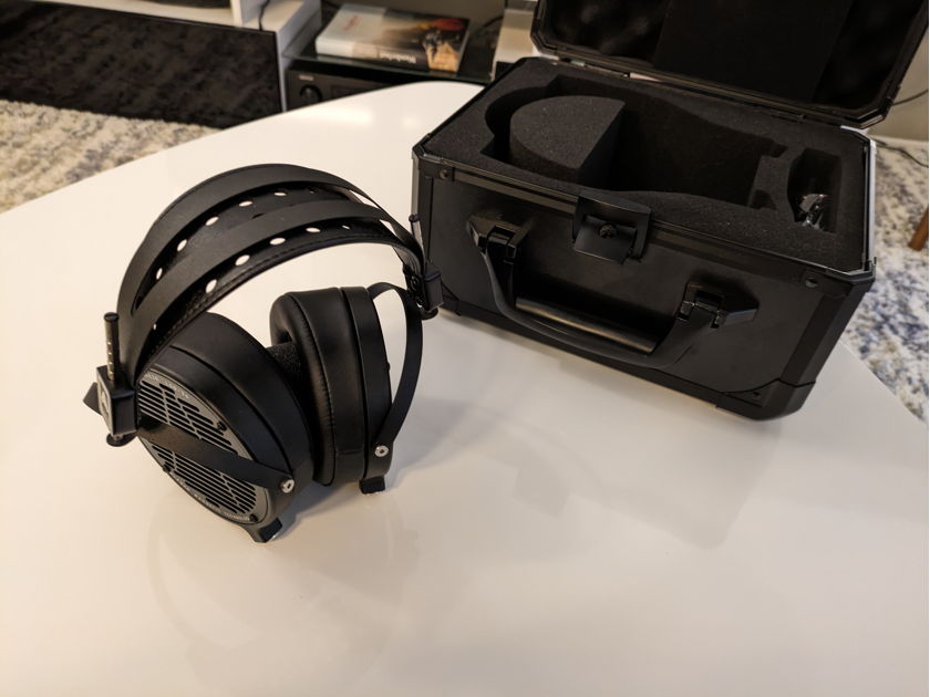 Audeze lcd2c best sale
