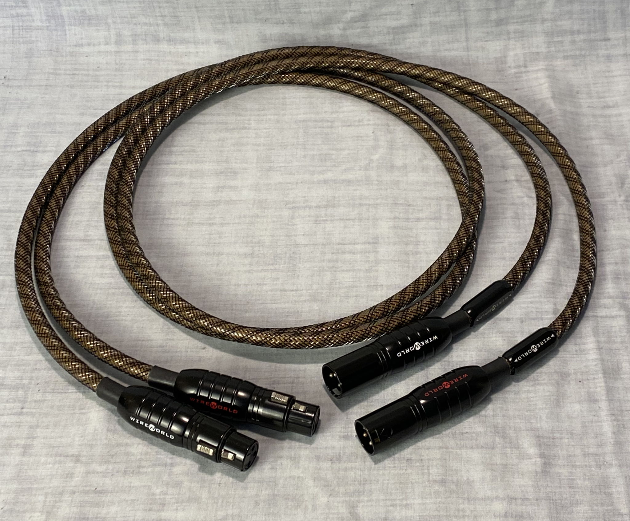 Wireworld Eclipse 8 Interconnects, 1.5m, XLR, demo with...