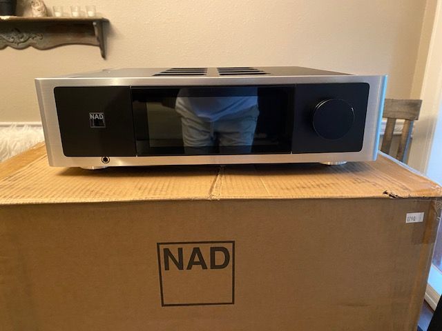 NAD M33 Integrated Amplifier