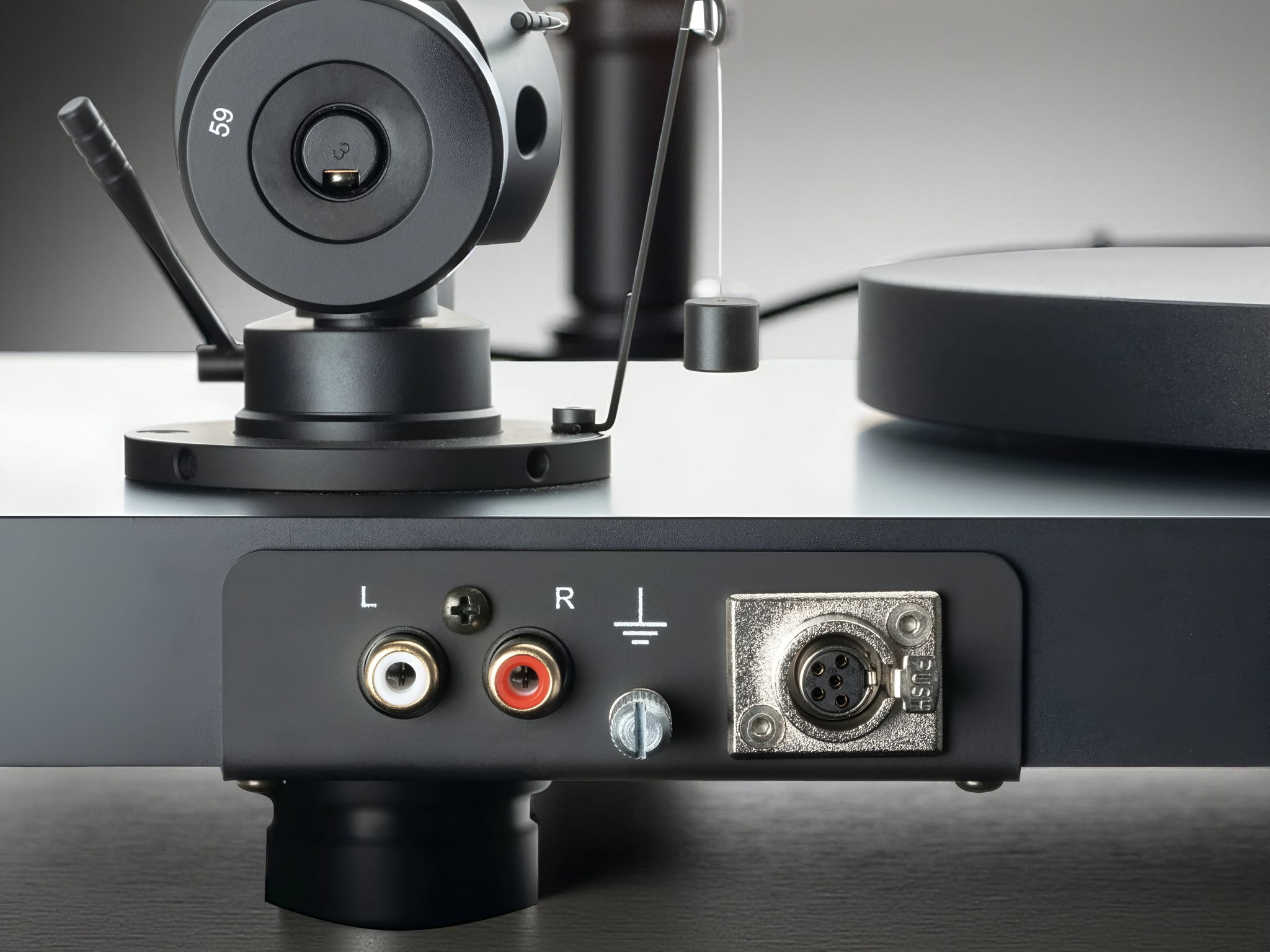 Pro-Ject Debut Pro S Turntable - Black with Easy-to-Swa... 13